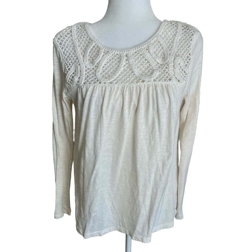 Gap women's white top, Size S